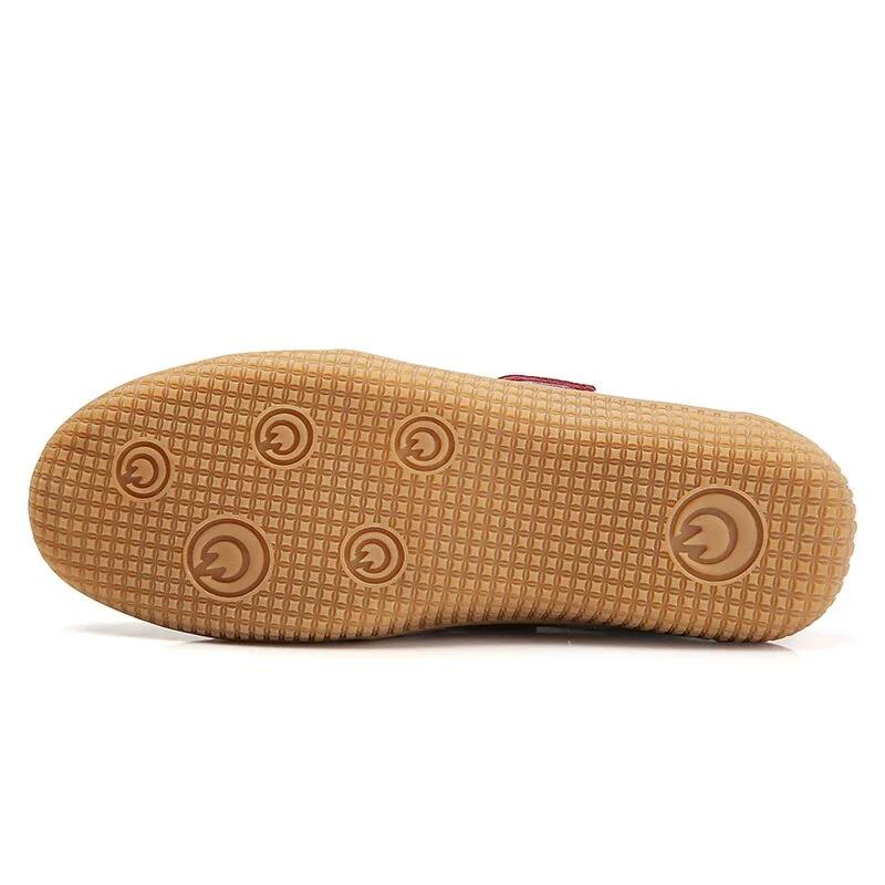 New Genuine Leather Women's Summer Sandals Cut-Outs Woman Flats Shoes Breathable Female Beach Loafers Soft Mother Shoe