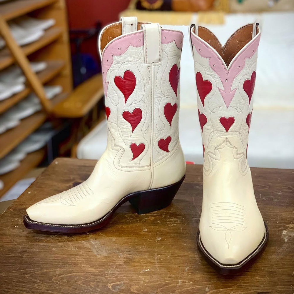 Faux Leather Red Heart Snip Toe Block Heel White Cowgirl Boots Nicepairs