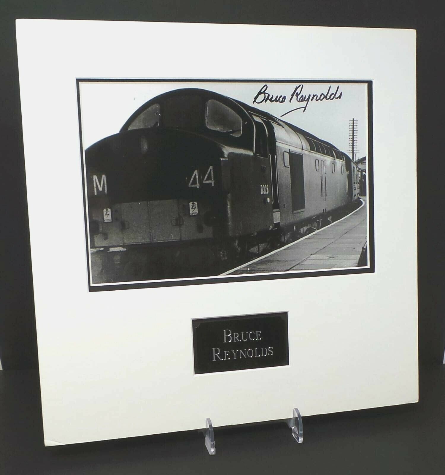 Bruce REYNOLDS Great Train ROBBERY RARE Signed & Mounted 12x8 Photo Poster painting AFTAL RD COA