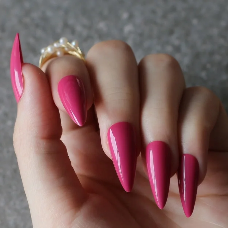 long shiny fake nails brick clour Stiletto glossy false nails Long almond salon art false nails nude Middle length-Nail Inspo