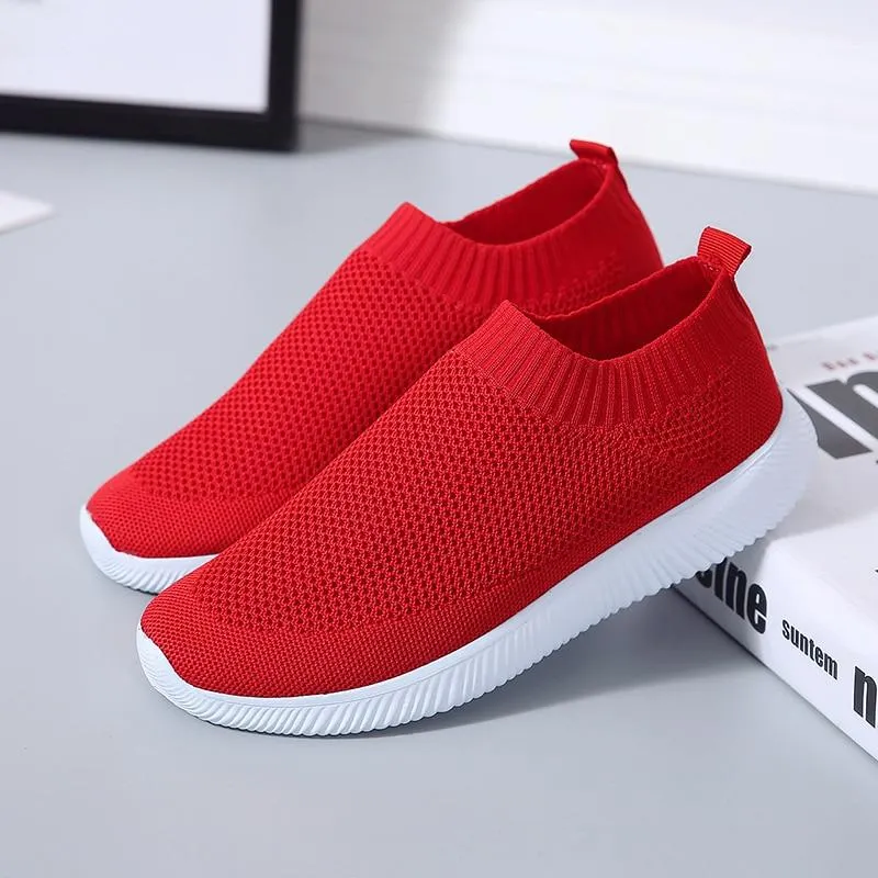 Summer women's sneakers Vulcanized Shoes Sock Sneakers Women Slip On Flat Shoes Women Plus Size Loafers ladies shoes 1026