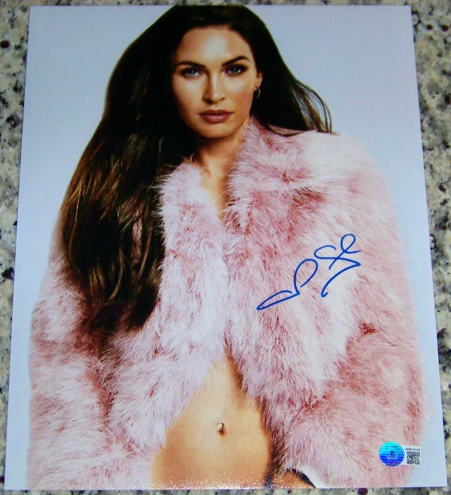 SIMPLY BEAUTIFUL! Megan Fox Signed Autographed 11x14 Photo Poster painting BAS Beckett Witnessed