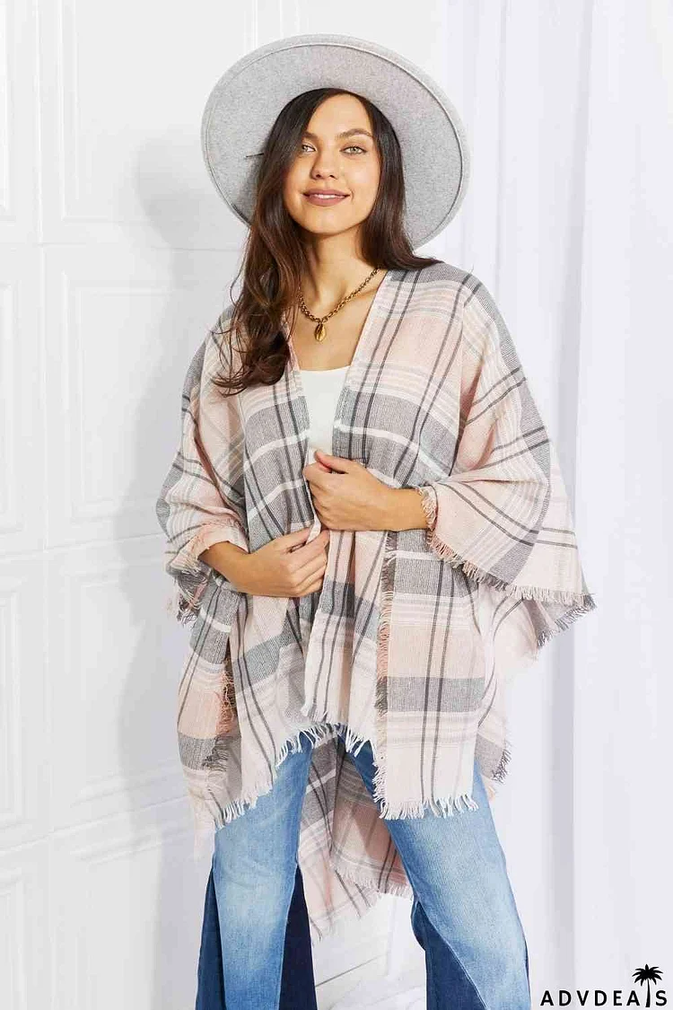 Leto Punch of Plaid Lightweight Poncho