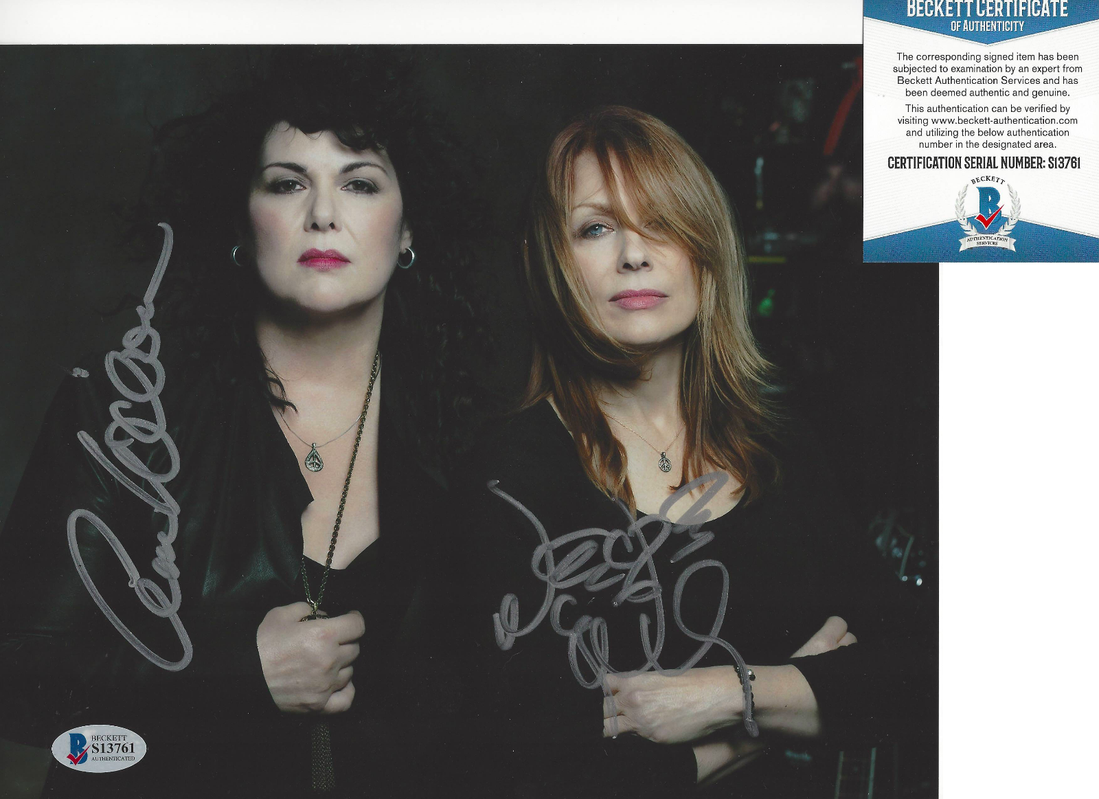 HEART ANN & NANCY WILSON BAND DUAL SIGNED 8x10 Photo Poster painting 3 PROOF BECKETT COA BAS