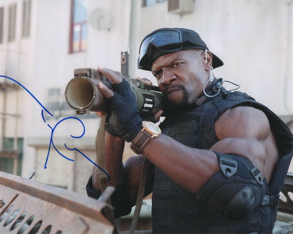 TERRY CREWS SIGNED AUTOGRAPH 8X10 Photo Poster painting - BROOKLYN NINE-NINE, THE EXPENDABLES