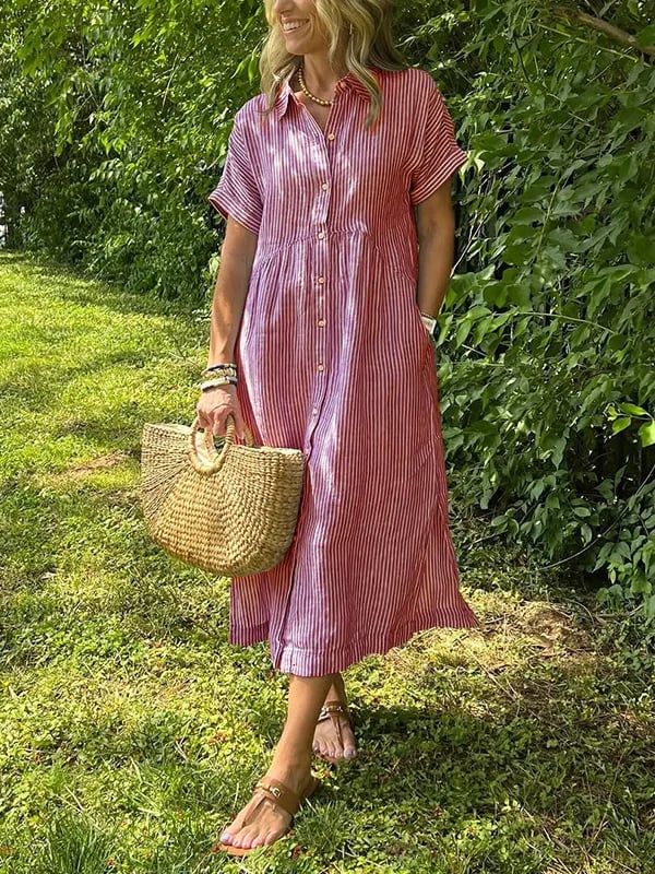 Vestido camiseiro às riscas com lapela e botões | Com bolsos práticos