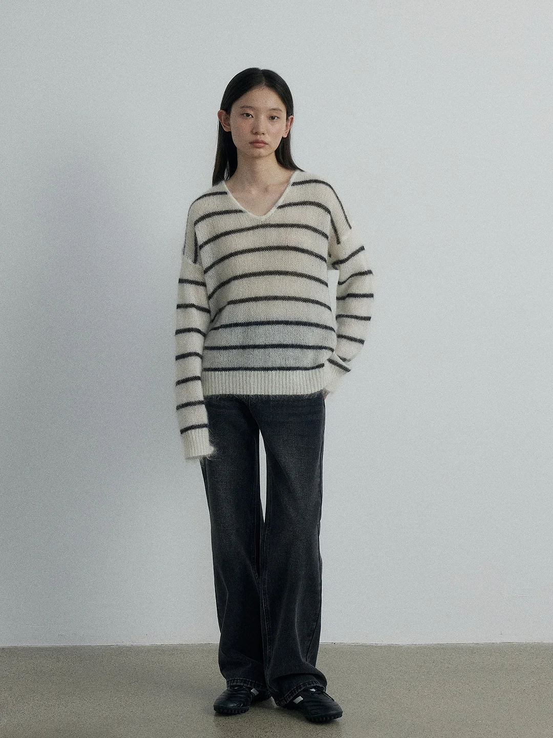 Woherb [Daihe] Autumn New Leisure High Waist Simple Retro Versatile Basic Long Straight Leg Jeans H7077-Outfit Ideas