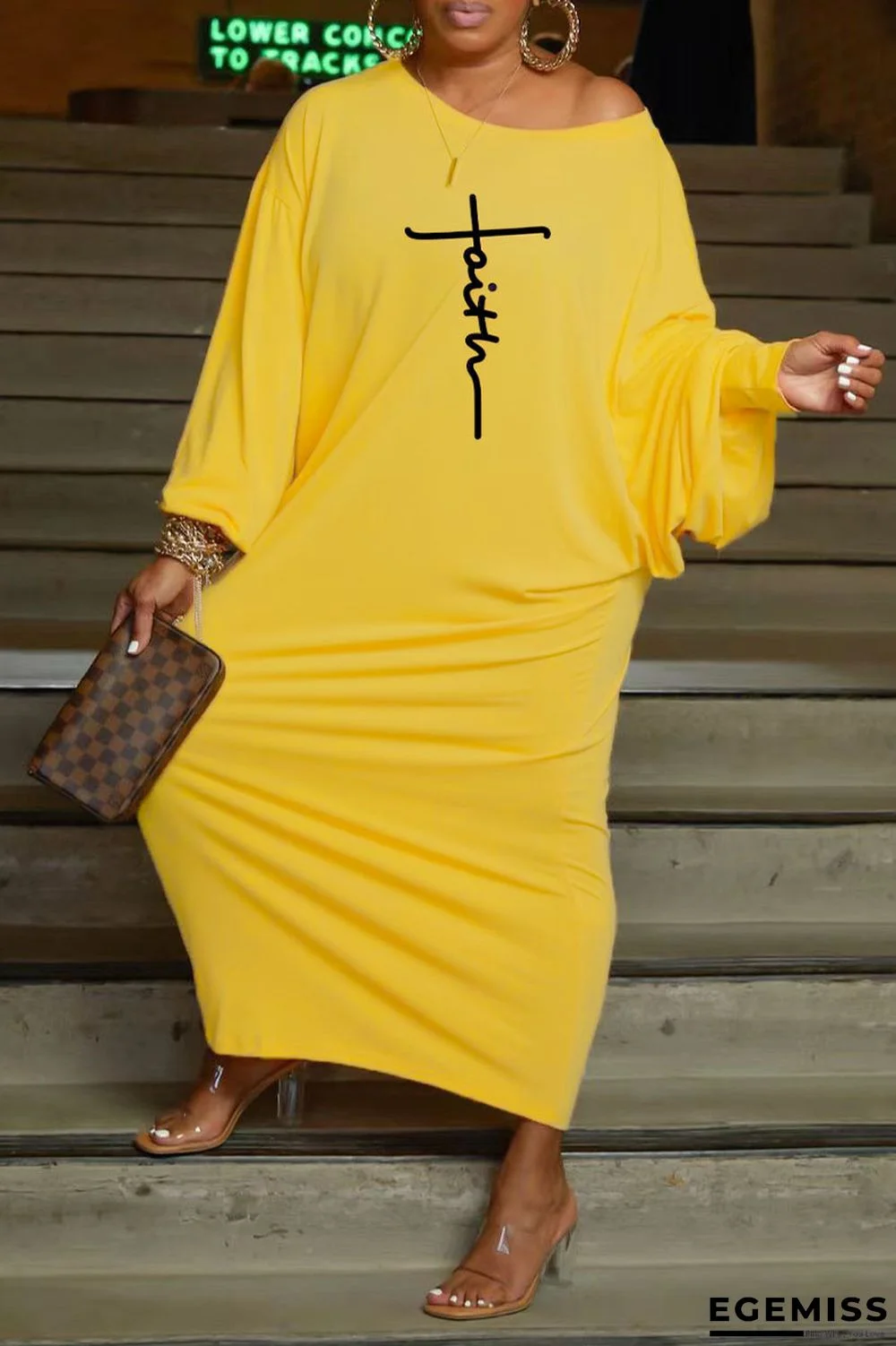 Yellow Casual Print Patchwork Oblique Collar Straight Dresses | EGEMISS