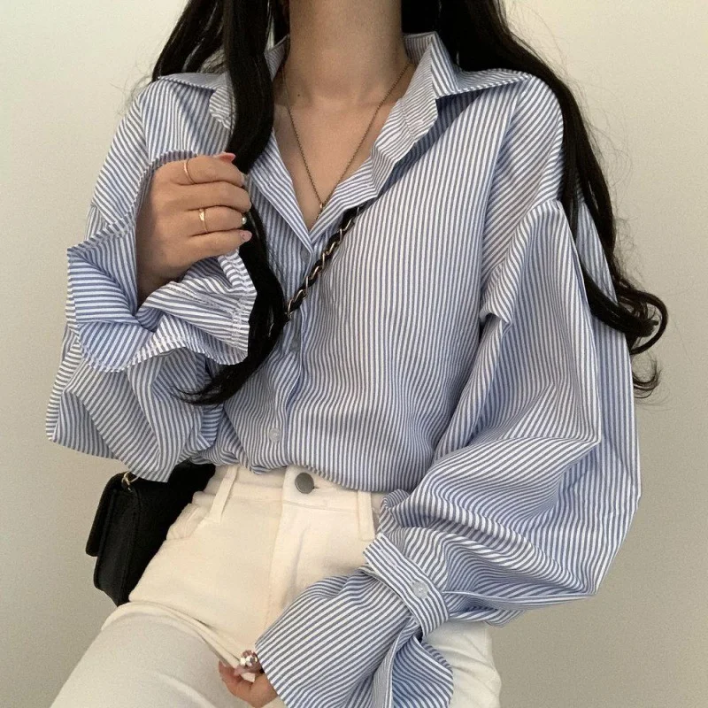 Uveng Uveng The Spring Of 2025, The New Korean Version Of The College Style Design Is Loose And Small Lantern Sleeve Striped Shirt Shirt For Women