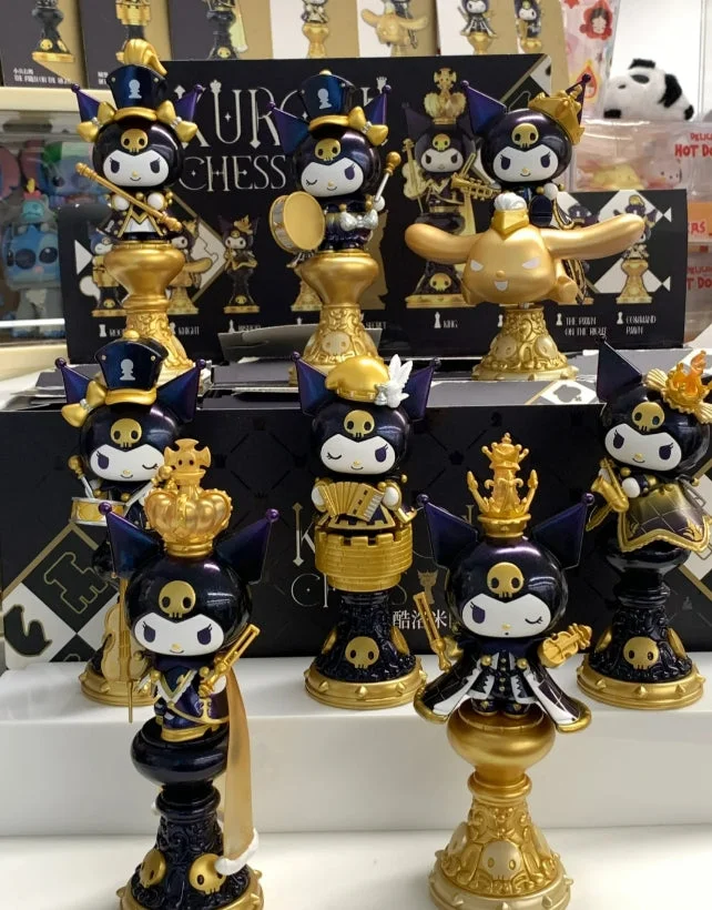 Gold Kuro Chess Figure Blind box