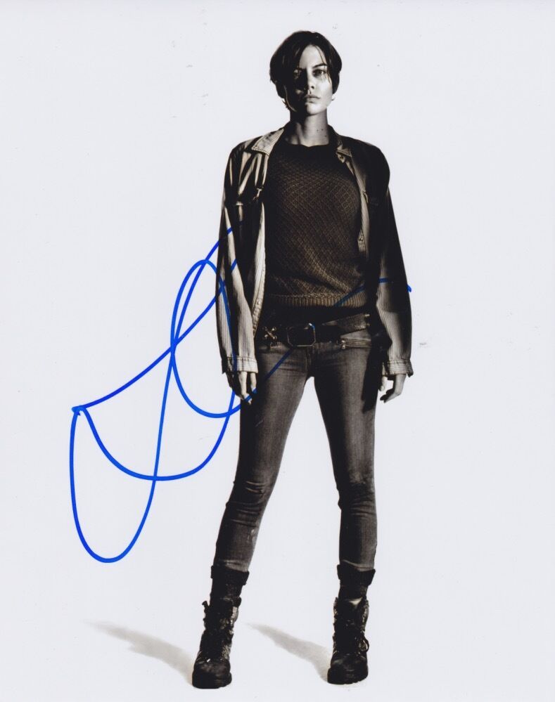 Lauren Cohan (The Walking Dead) signed 8X10 Photo Poster painting