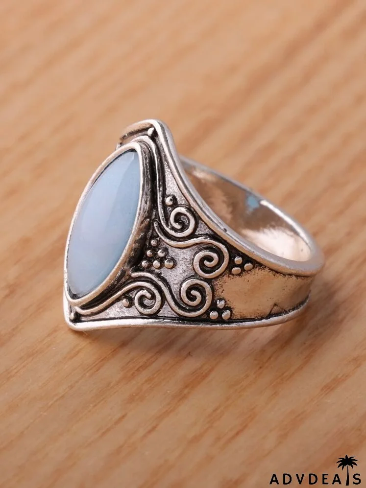 Oval Decor Ring