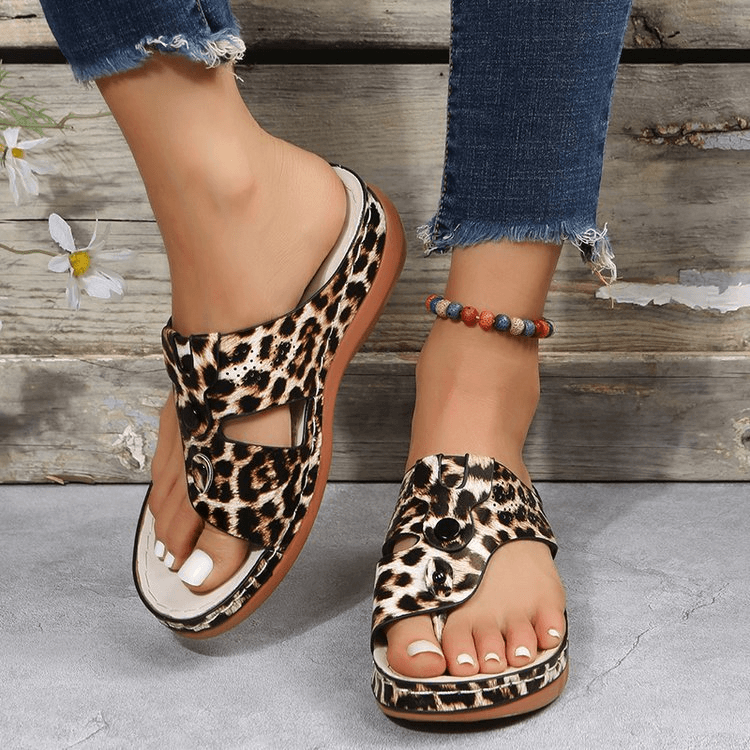 Last Day Promotion 60% OFF - Women's Minimalist Everyday Walking Slippers