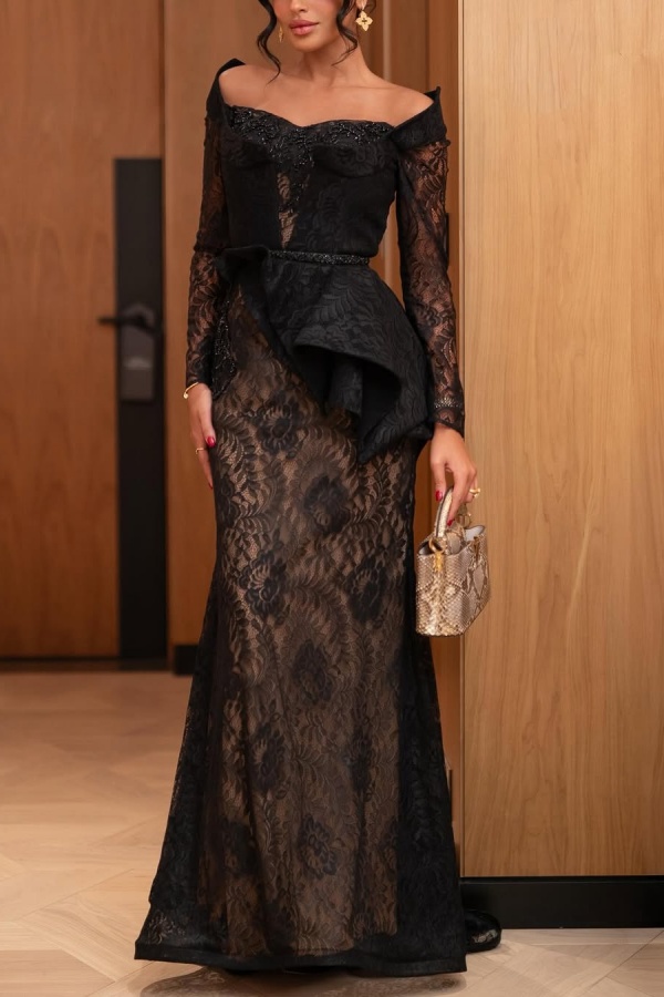  Lussooy Chic Black Bateau Neck Lace Long Sleeves Prom Dress    