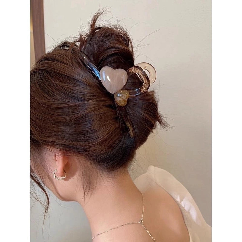 Women’s Casual Streetwear Heart Shape Arylic Handmade Hair Claws