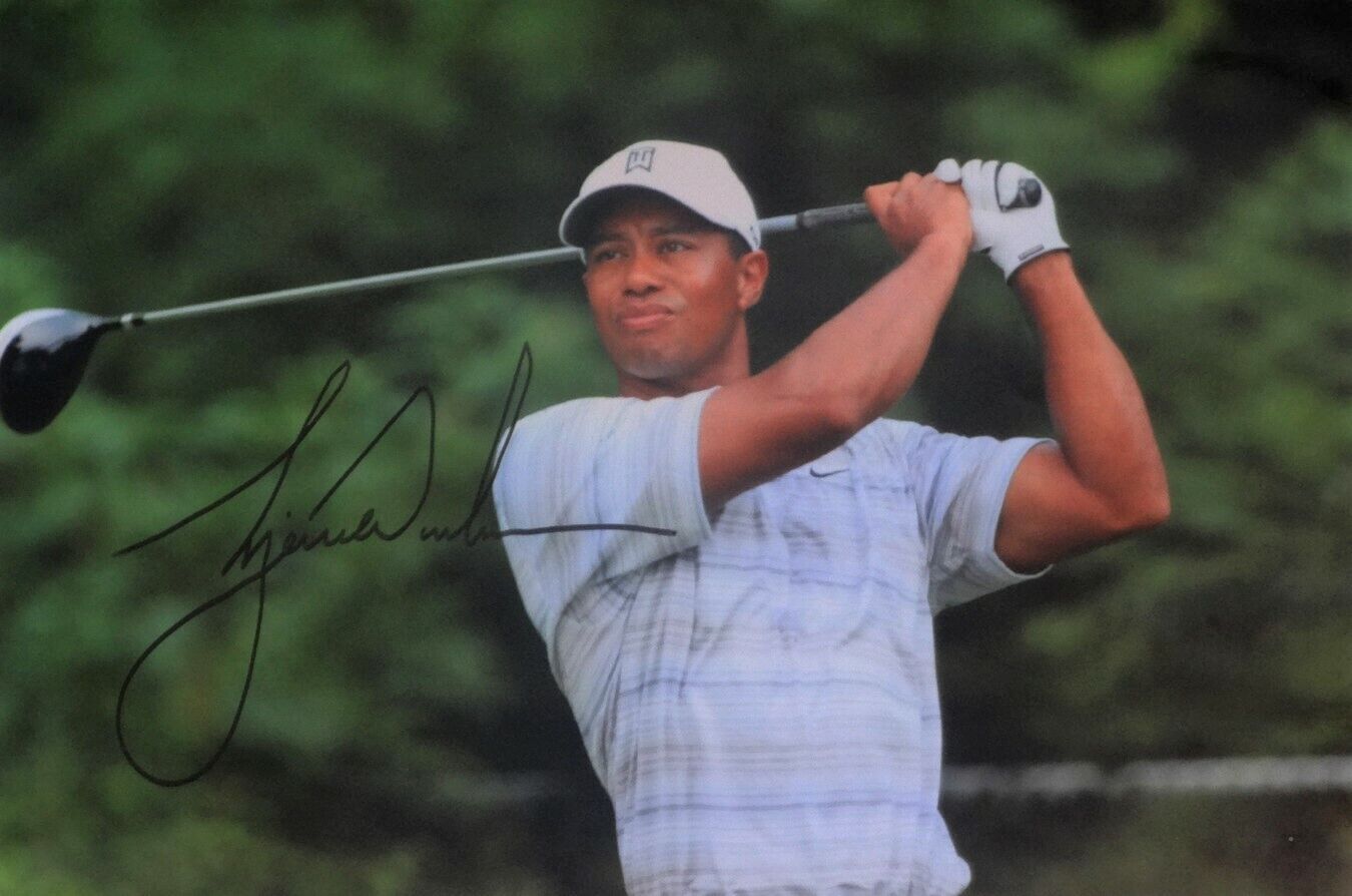 TIGER WOODS Signed Photo Poster paintinggraph - GOLF Star - preprint