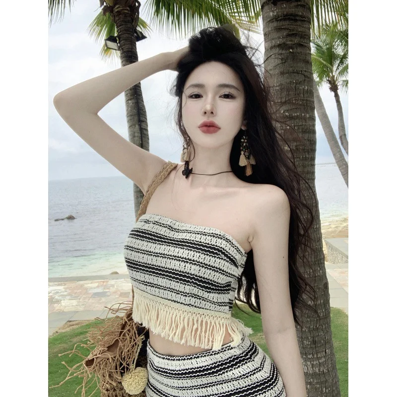 Churchf Churchf Fringed Black And White Striped Knit Strapless Vest Women's Spring 2023 New Skirt Set