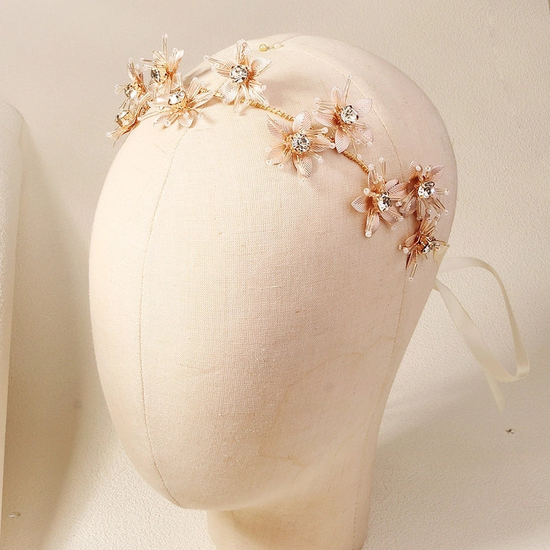 Elegant Bridal Women’s Flower Alloy Diamond Insert Comb