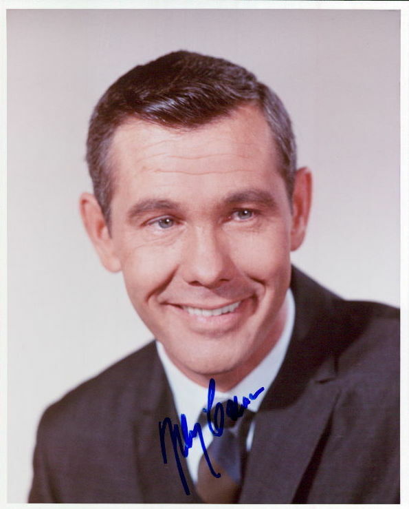 Johnny Carson signed 8x10 Photo Poster painting