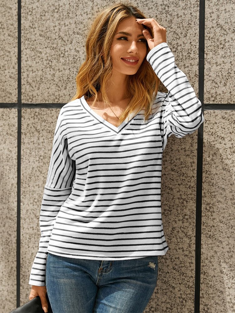 Stripe Print Drop Shoulder Long Sleeve V-neck T-shirt