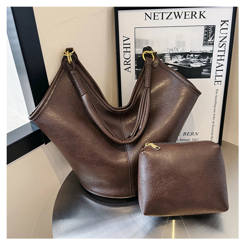 Women's Large Pu Leather Solid Color Streetwear Sewing Thread Pillow Shape Magnetic Buckle Tote Bag