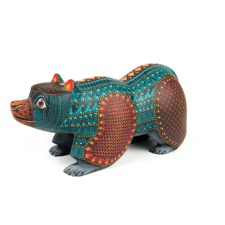 Bear - Oaxacan Alebrije Wood Carving- Nestor Melchor
