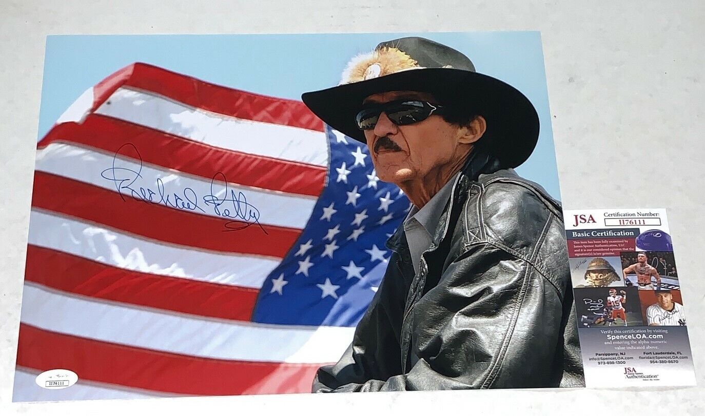 Richard Petty Daytona 500 signed Nascar 11x14 Photo Poster painting autographed The King 2 JSA