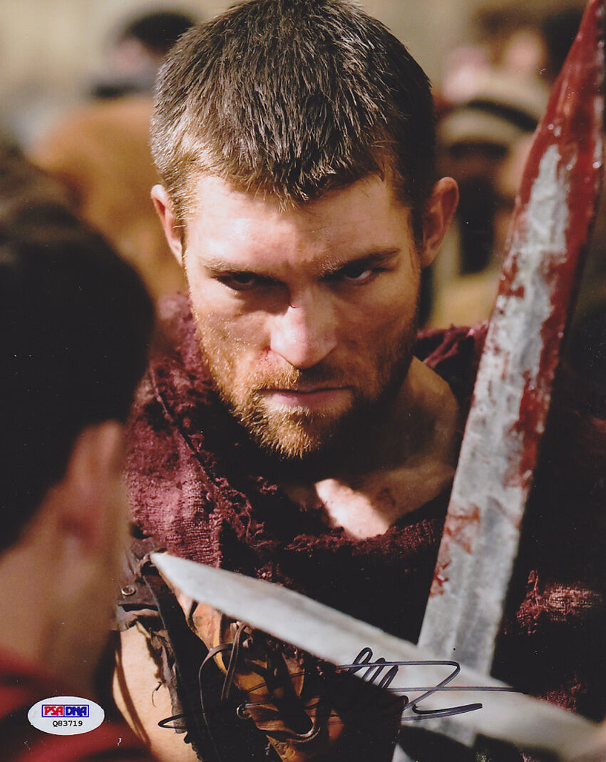 Liam McIntyre SIGNED 8x10 Photo Poster painting Starz Spartacus: Vengeance PSA/DNA AUTOGRAPHED