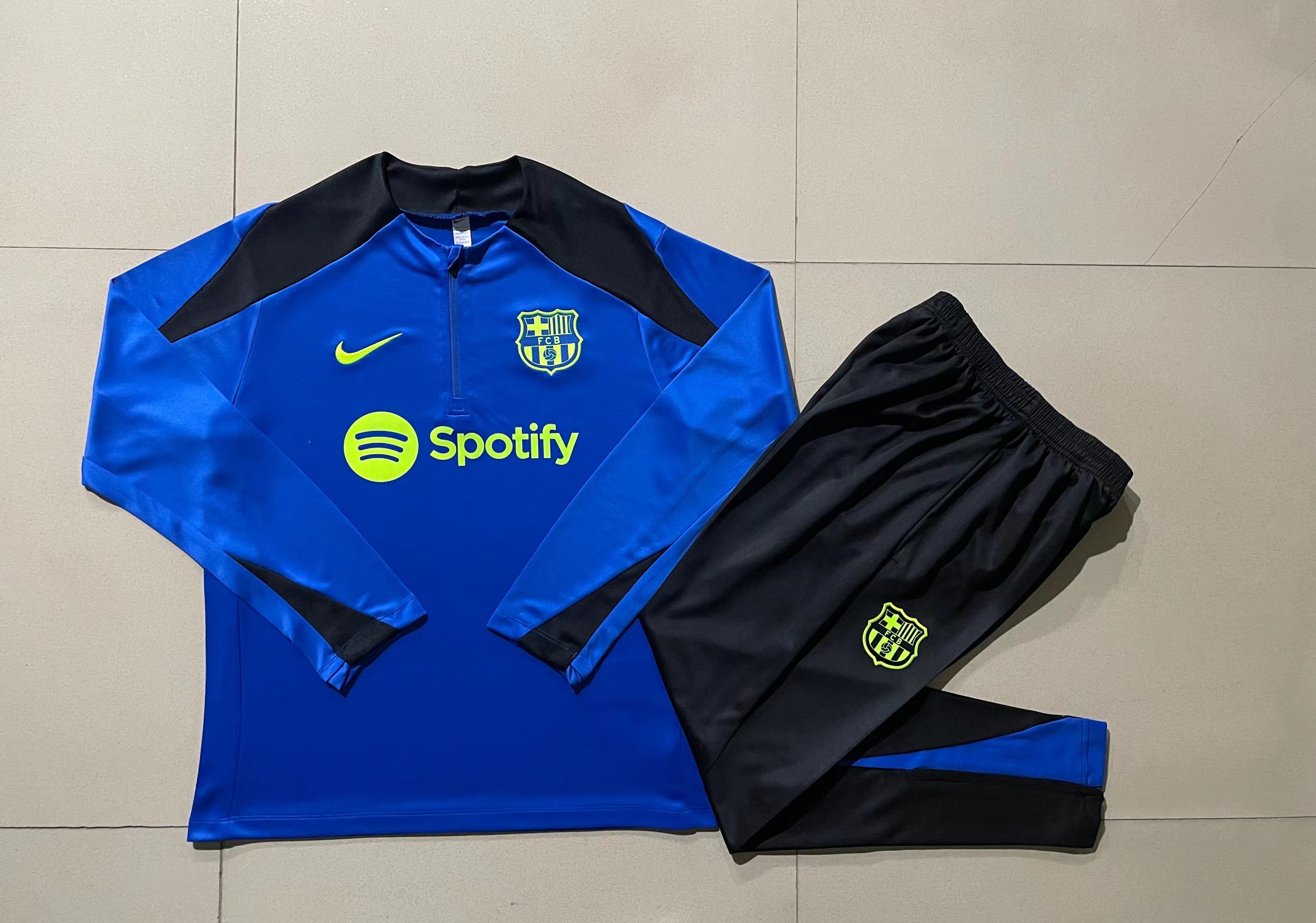 24/25 Barcelona Blue Half-Pull Training Suit Football Jersey Set