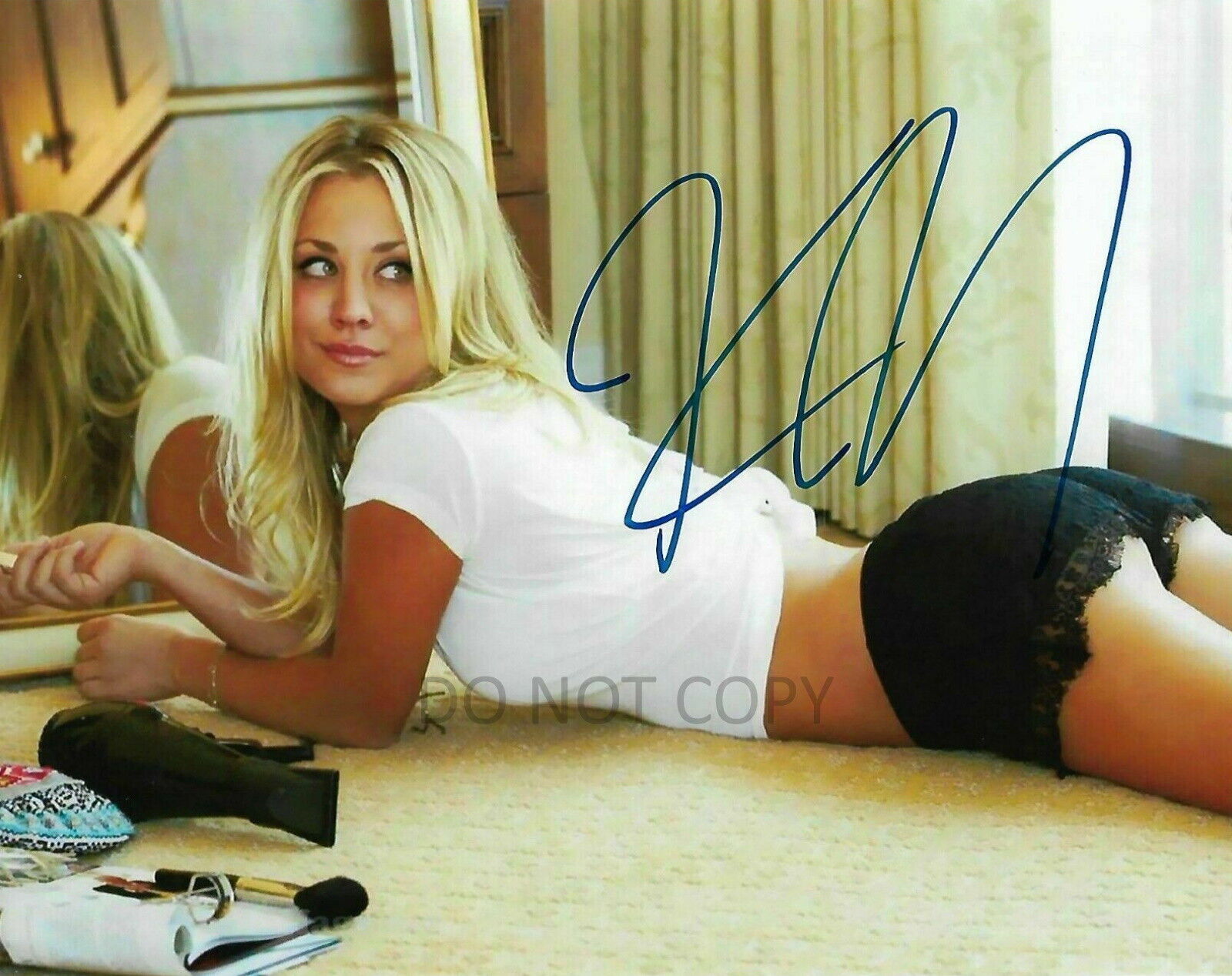 Kaley Cuoco Autographed Signed 8x10 Photo Poster painting The Big Bang Theory REPRINT