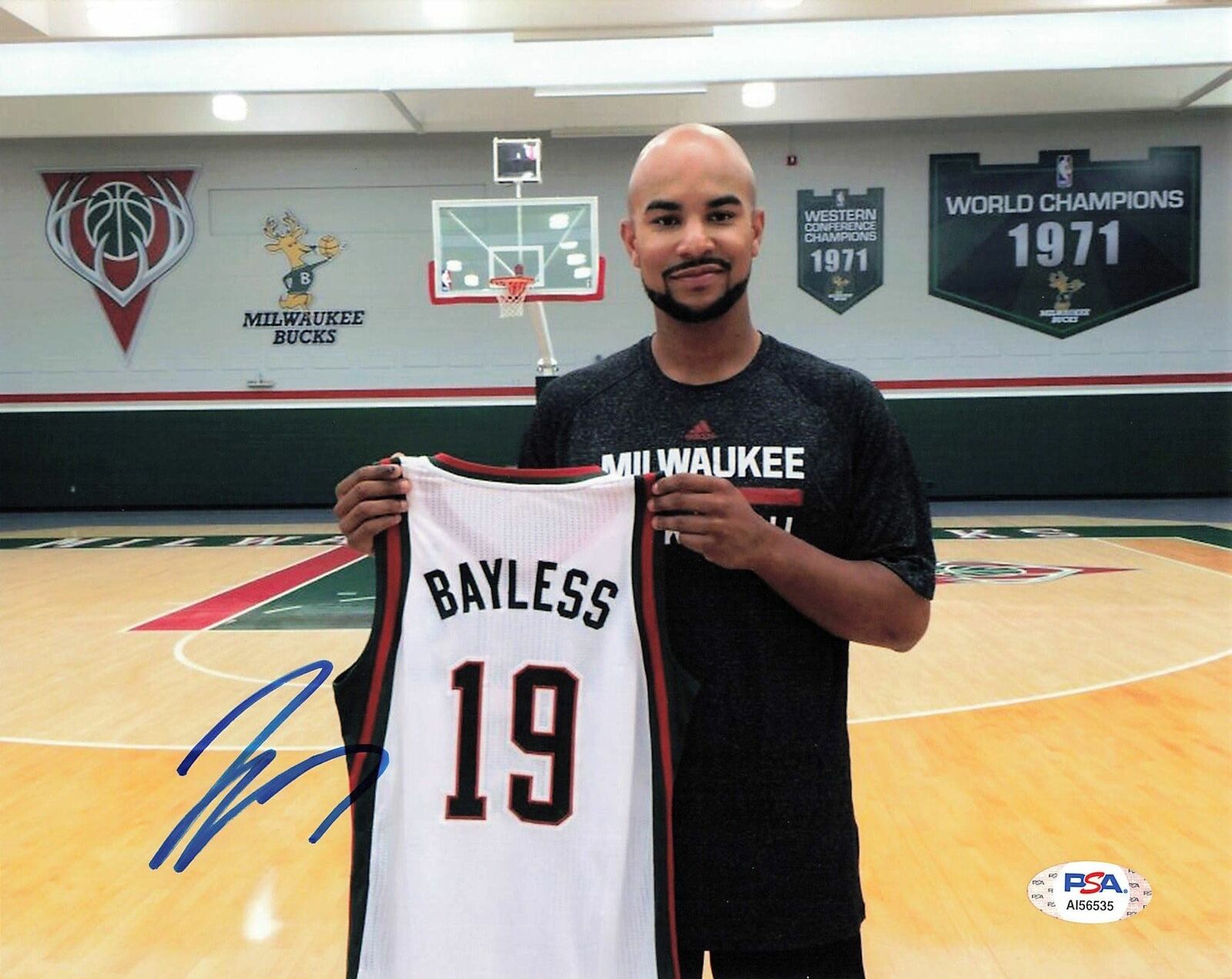 Jerryd Bayless signed 8x10 Photo Poster painting PSA/DNA Milwaukee Bucks Autographed