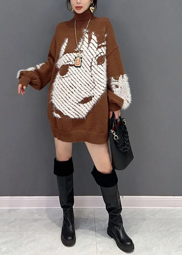 Loose Coffee Hign Neck Character Print Knit Top Winter