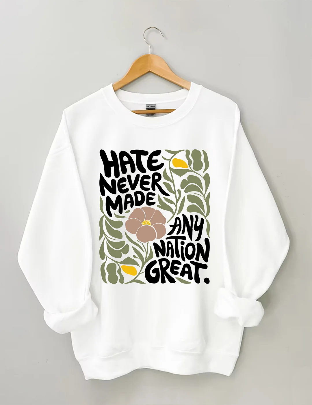 Trendy Floral Sweatshirt