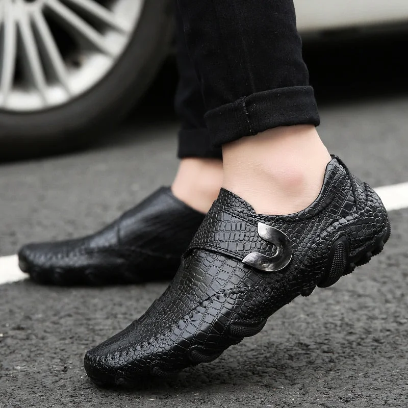 genuine Leather Men Moccasins slip on Soft Casual Loafers handmade Leisure shoes Breathable flats Comfortable for men shoes