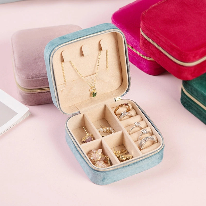 New Flannel Jewelry Box Portable Jewelry Storage Box Small Ring Necklace Gift Box Factory