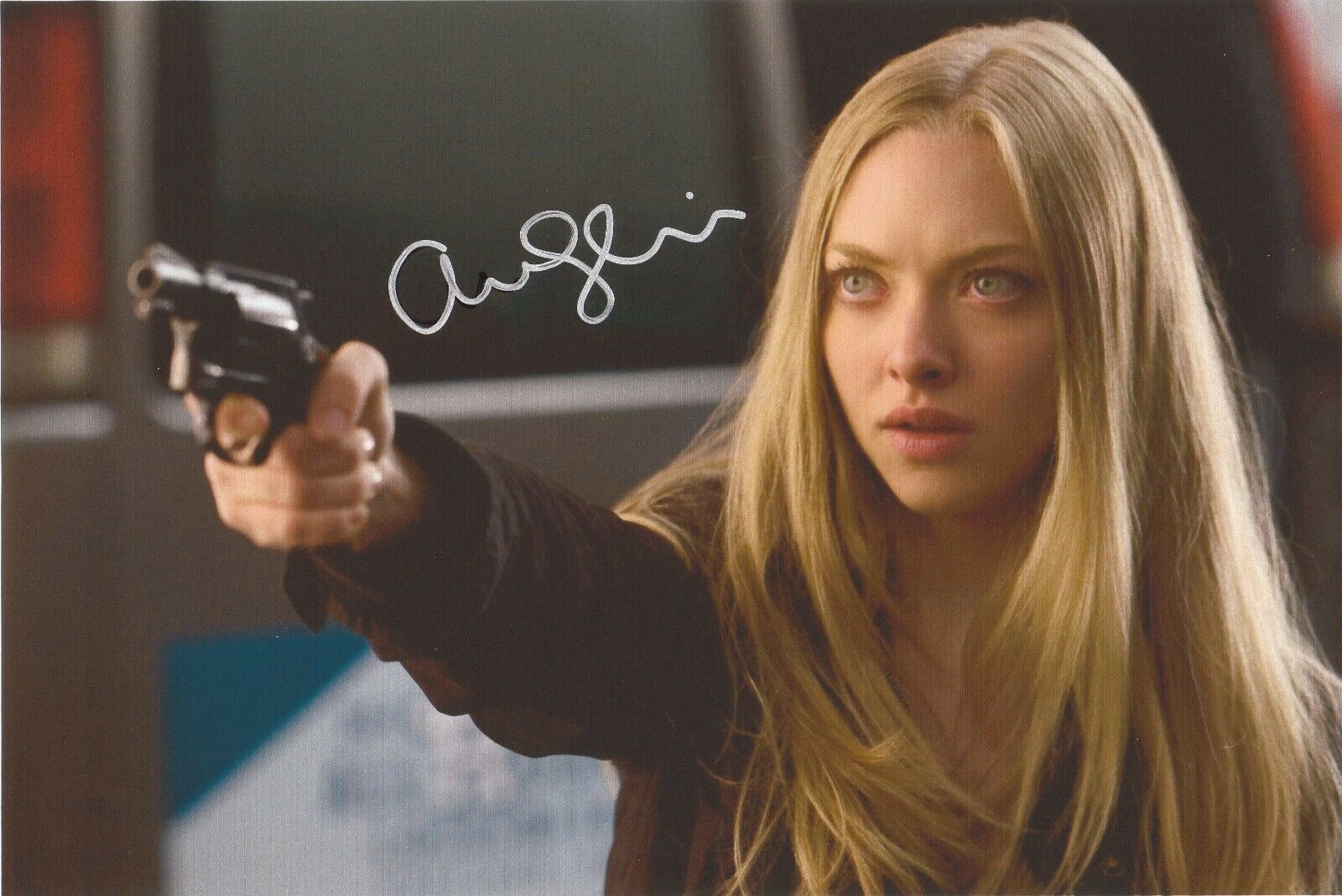 Amanda Seyfried 'Gone' Autographed 8x10 Photo Poster painting