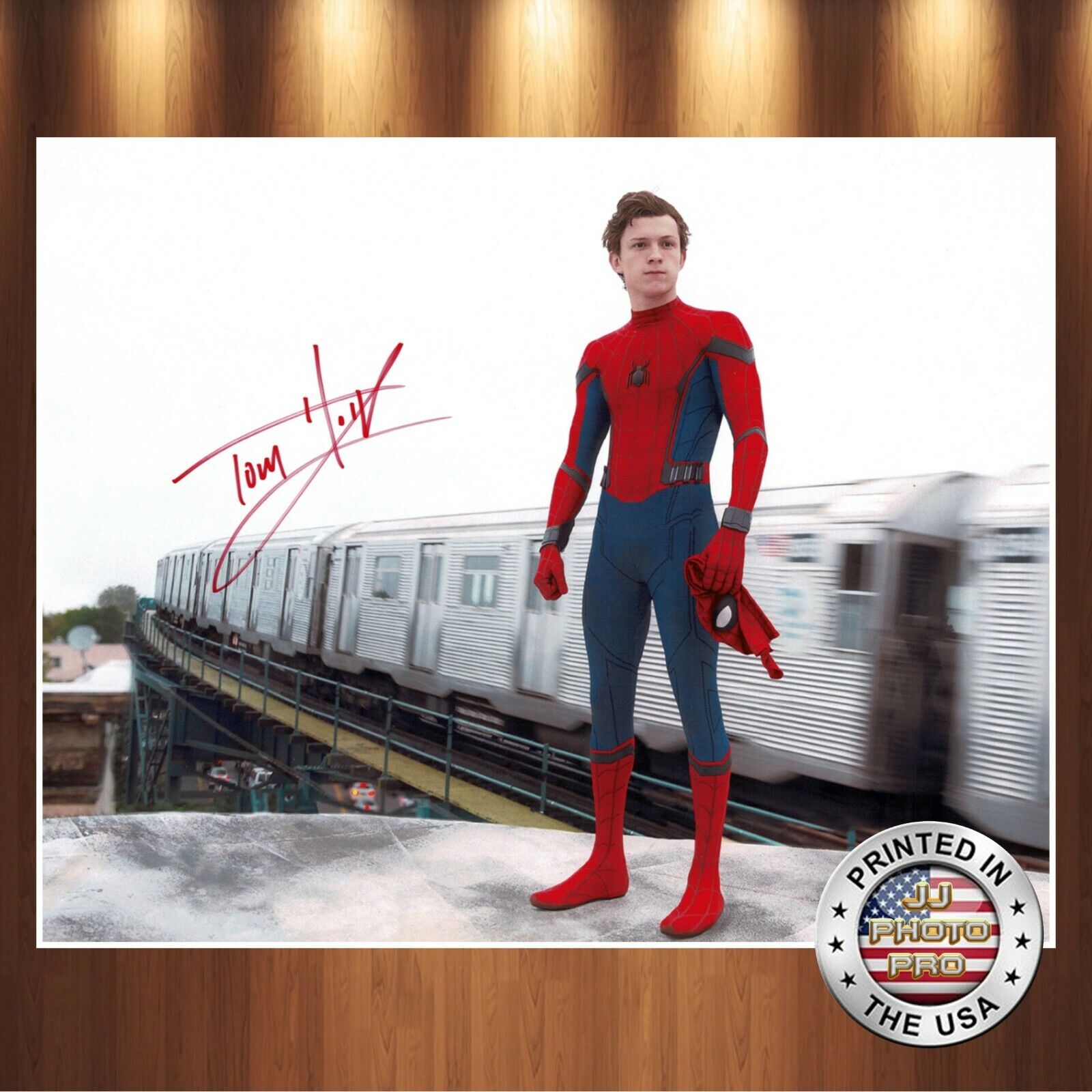 Tom Holland Autographed Signed 8x10 Photo Poster painting (Spider Man) REPRINT