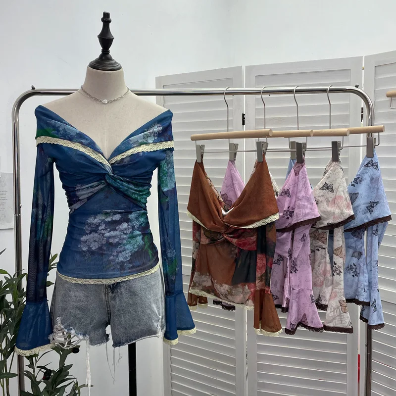 Churchf Vintage Oil Painting Print Collar A Word Twisted Folded Short-Sleeved Trumpet Blouse 9907