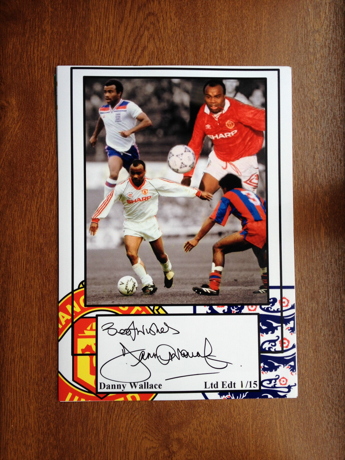 DANNY WALLACE - MANCHESTER UNITED STAR - EXCELLENT SIGNED LTD EDITION Photo Poster paintingGRAPH