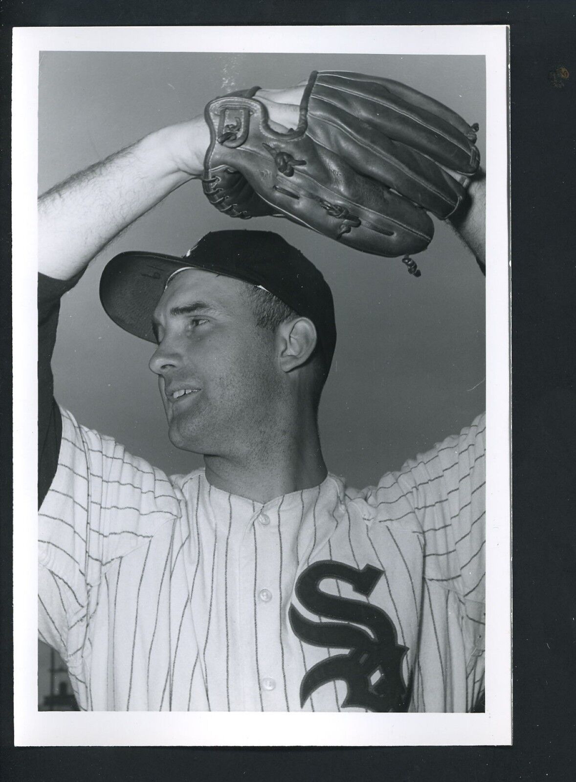 Billy Pierce circa 1950 's Press Wire Photo Poster painting by Don Wingfield Chicago White Sox