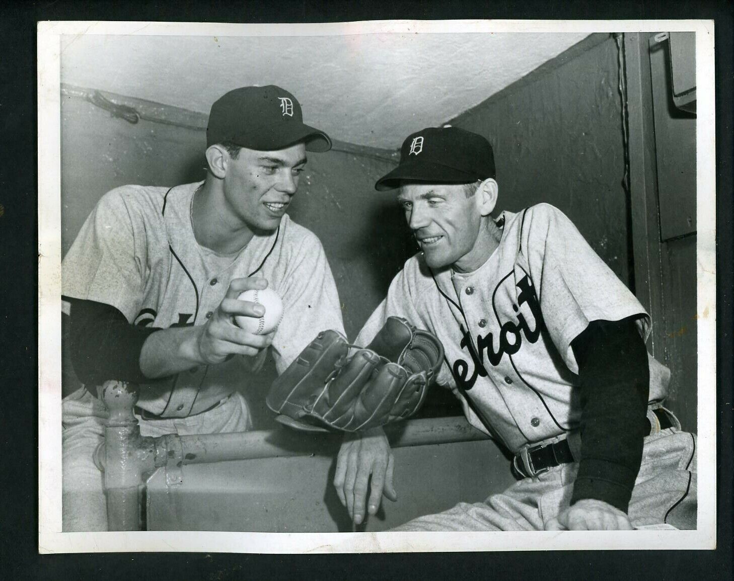 Art Houtteman & Red Rolfe 1950 Press Photo Poster painting Detroit Tigers