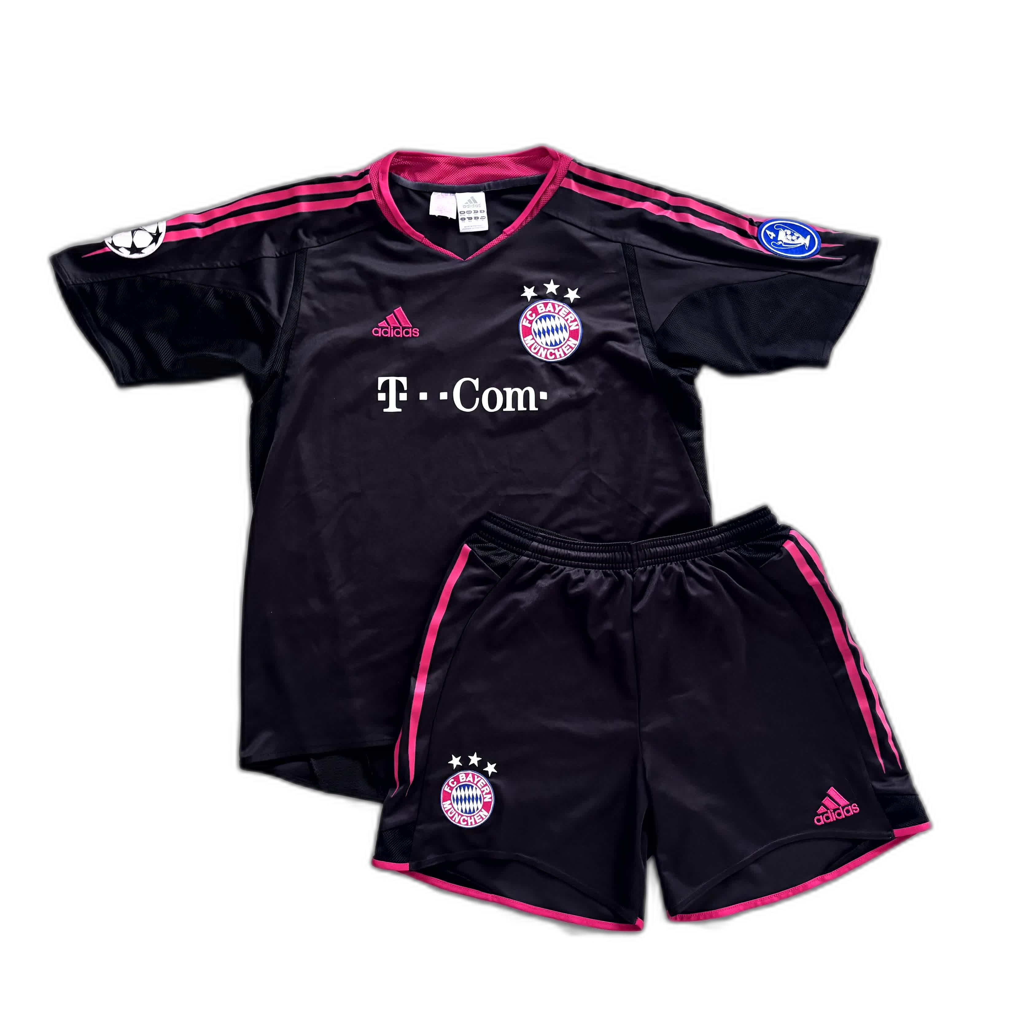 FC Bayern Vintage *Ballack* Trikot Set 2006/07