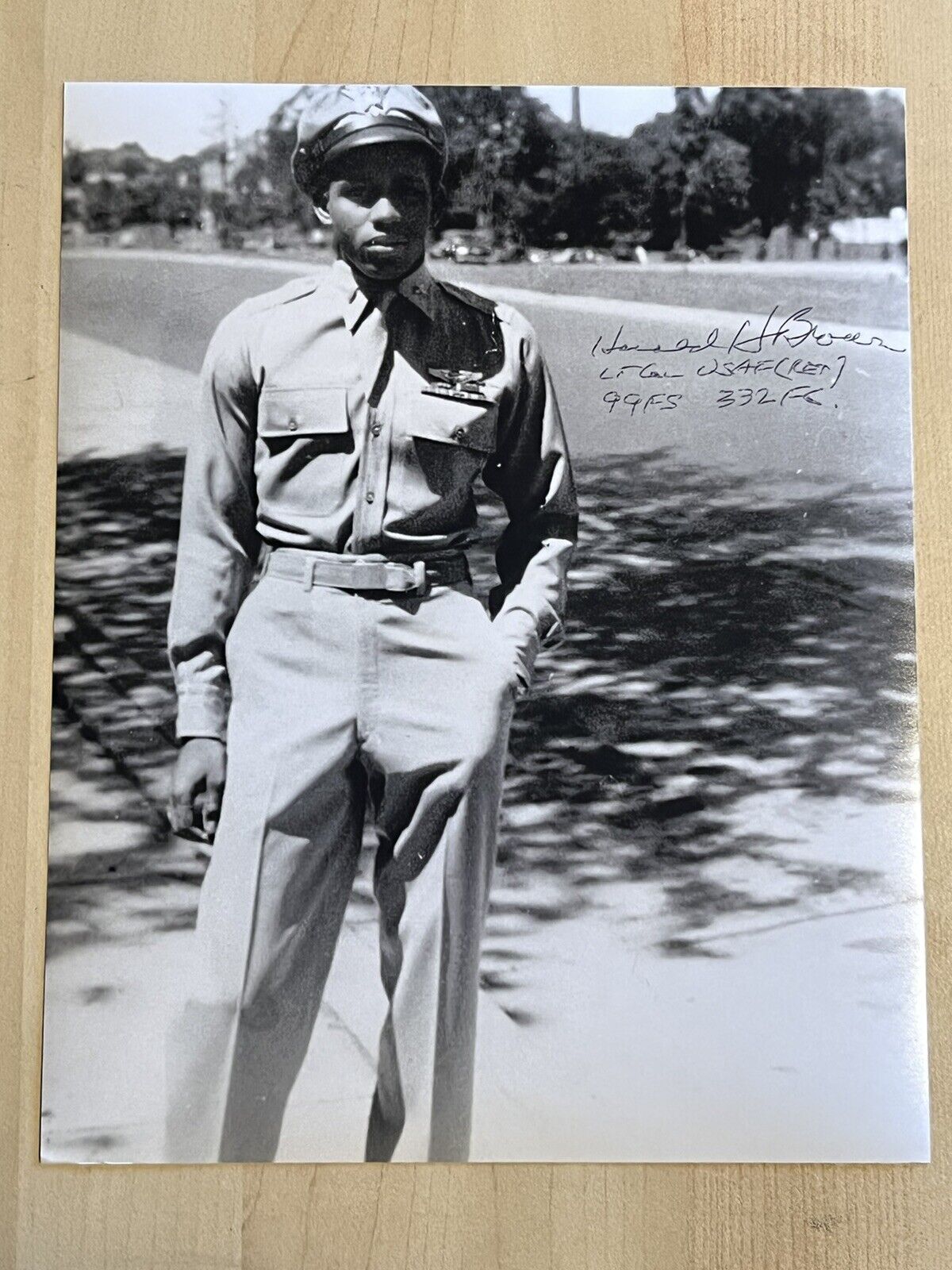 HAROLD BROWN HAND SIGNED 8x10 Photo Poster painting TUSKEGEE AIRMEN PILOT LEGEND RARE COA