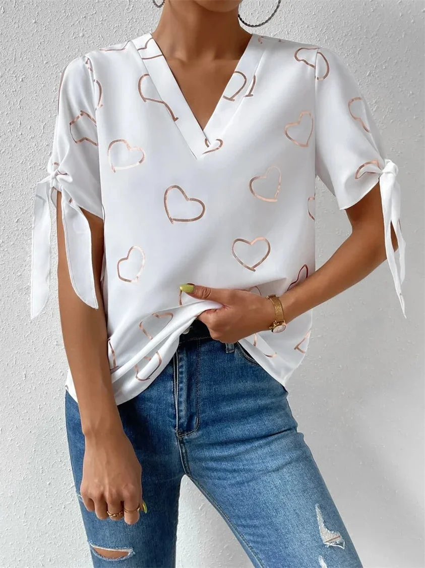 Women's Short Sleeve V Neck Heart Print Lace Up Top