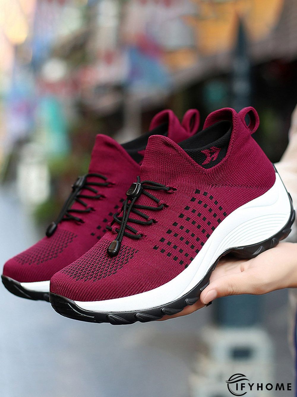 Lightweight Breathable Flyknit Woven Shoes | IFYHOME