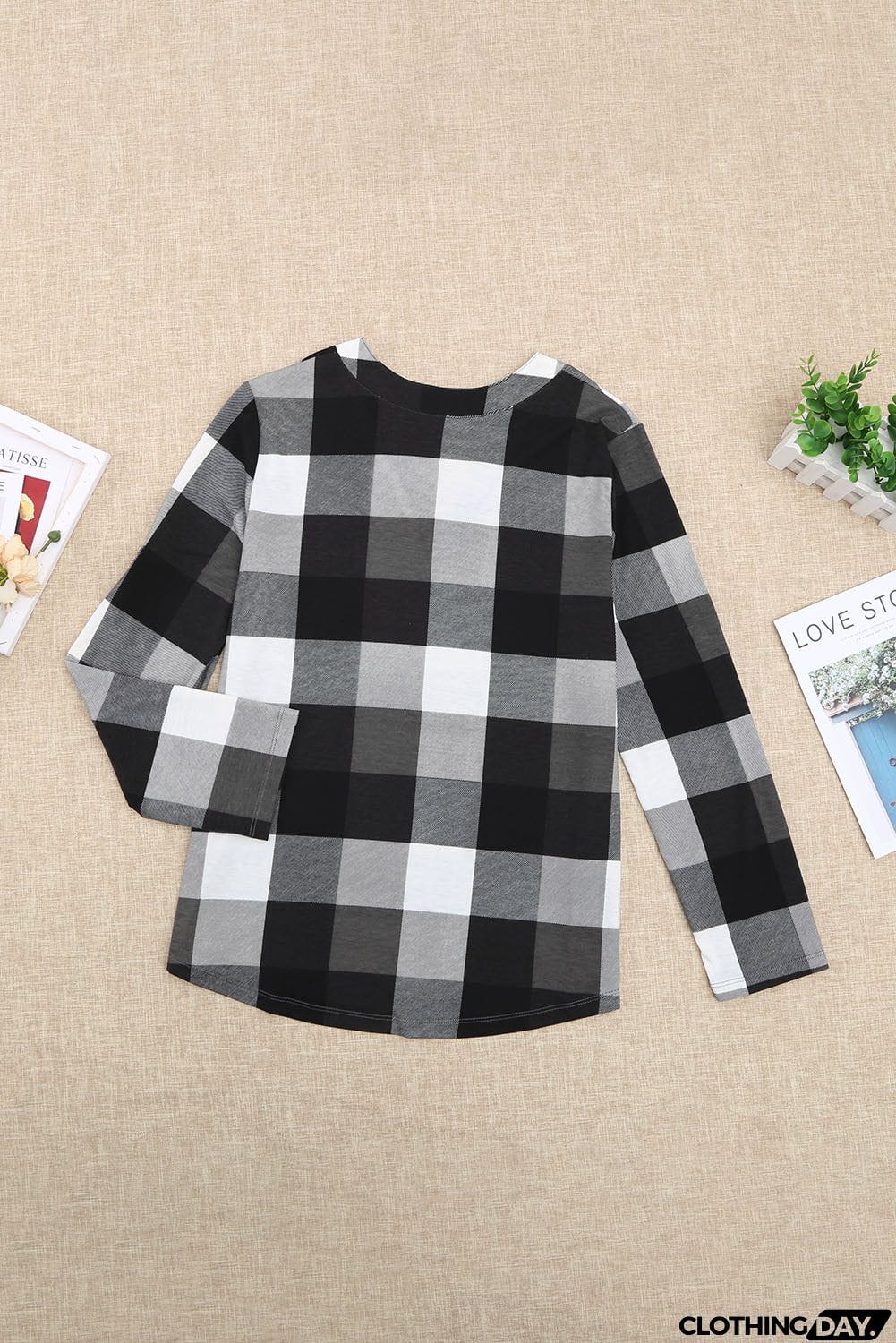 Contrast Plaid V Neck Long Sleeve Top