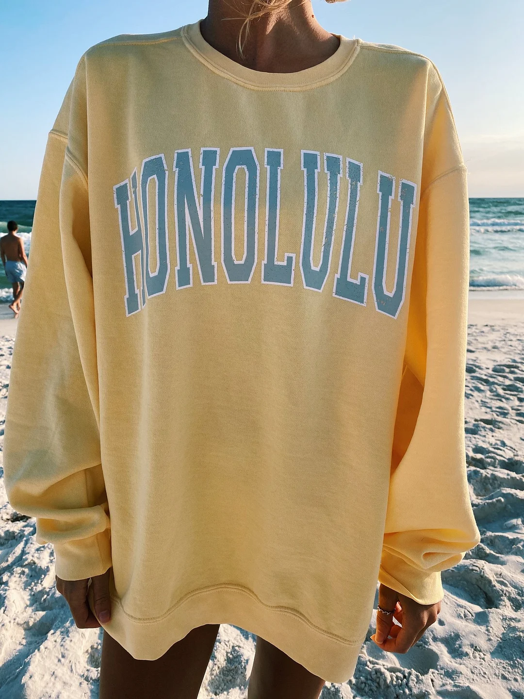 Honolulu Sweatshirt Yellow August Lemonade August Lemonade