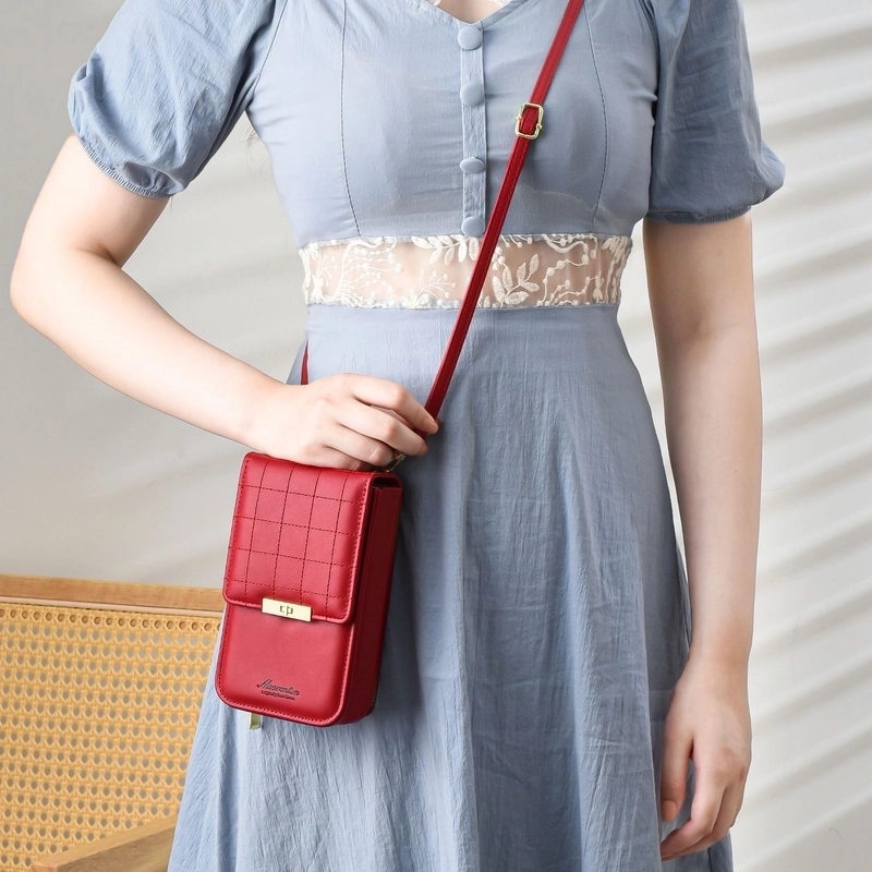 Women’s Medium Pu Leather Solid Color Classic Style Zipper Crossbody Bag Shoulder Bags