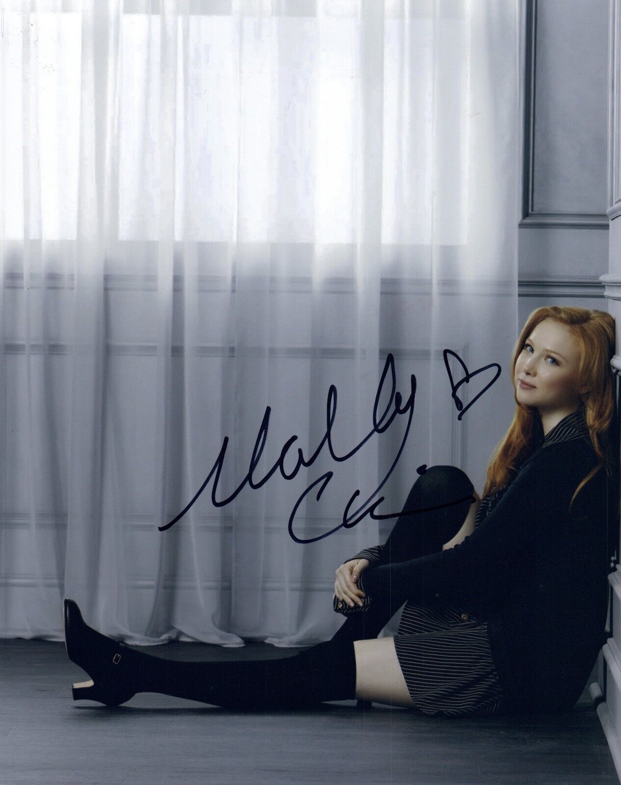 Molly Quinn Signed Autographed 8x10 Photo Poster painting CASTLE Actress COA