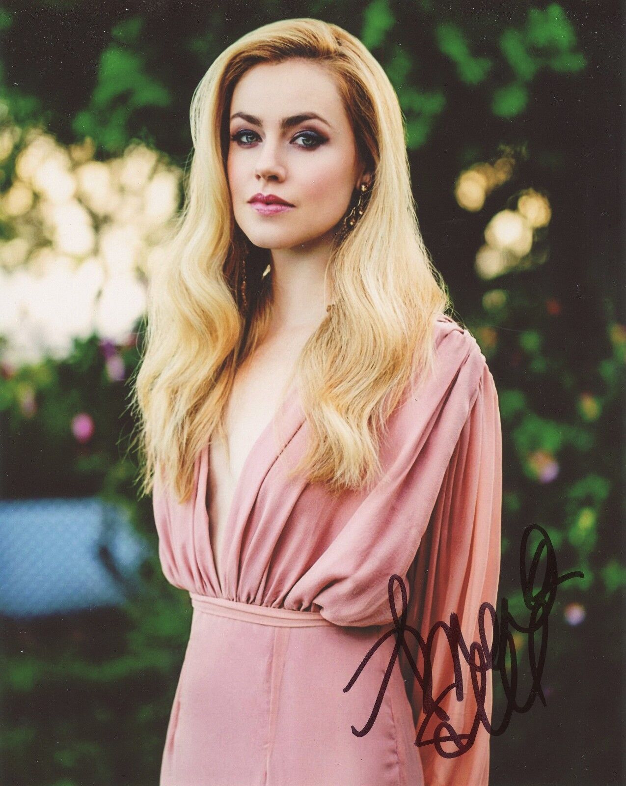 AMANDA SCHULL Authentic Hand-Signed Sexy